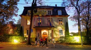 Venezuela's Embassy in Oslo after it was closed on Oct. 13. Photo: Fredrik Varfjel/AFP/Getty Images.