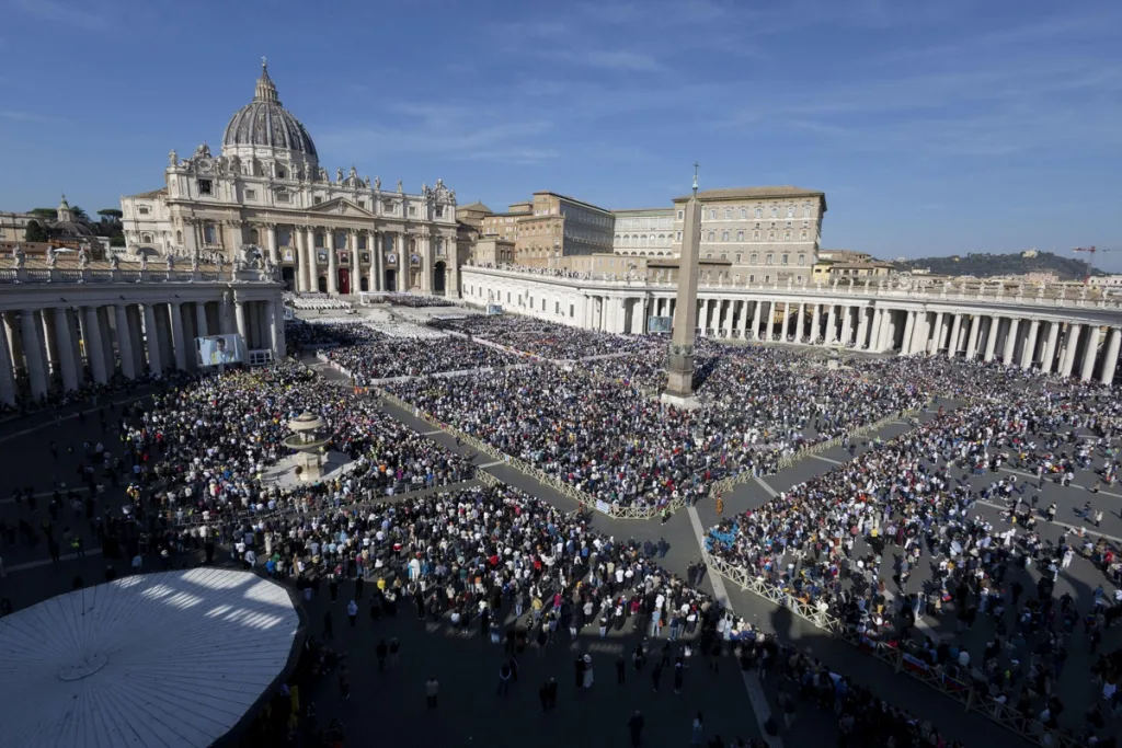 St. Peter's Square in the Vatican on Sunday, Oct. 19, 2025 Foto: Massimo Percossi/EFE.