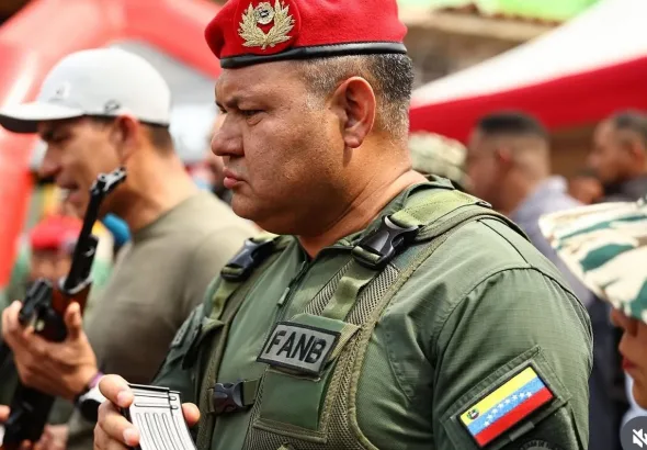 Venezuelan President Nicolás Maduro's pilot General Bitner Villegas during a military drill at Paseo Los Proceres, Caracas, on September 20, 2025. Photo: X/@EnverConde.