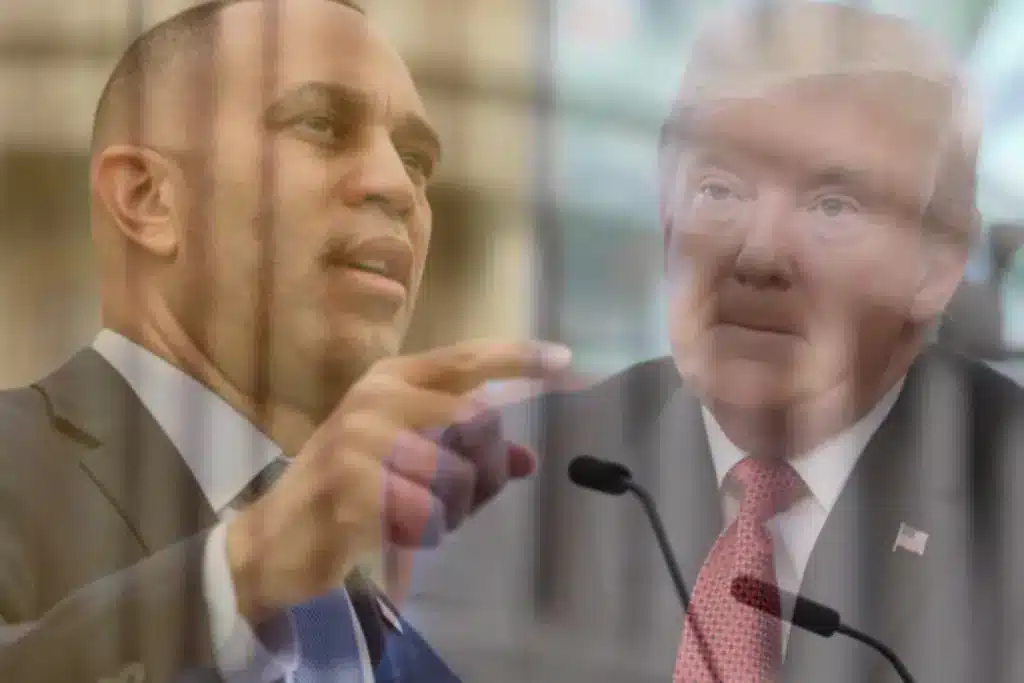 Hakeem Jeffries and Donald Trump are both visible in this composite image. The image is related to recent political events, specifically a government shutdown and a series of AI-generated videos posted by Trump that were condemned by Jeffries as racist. Photo: Telesur.
