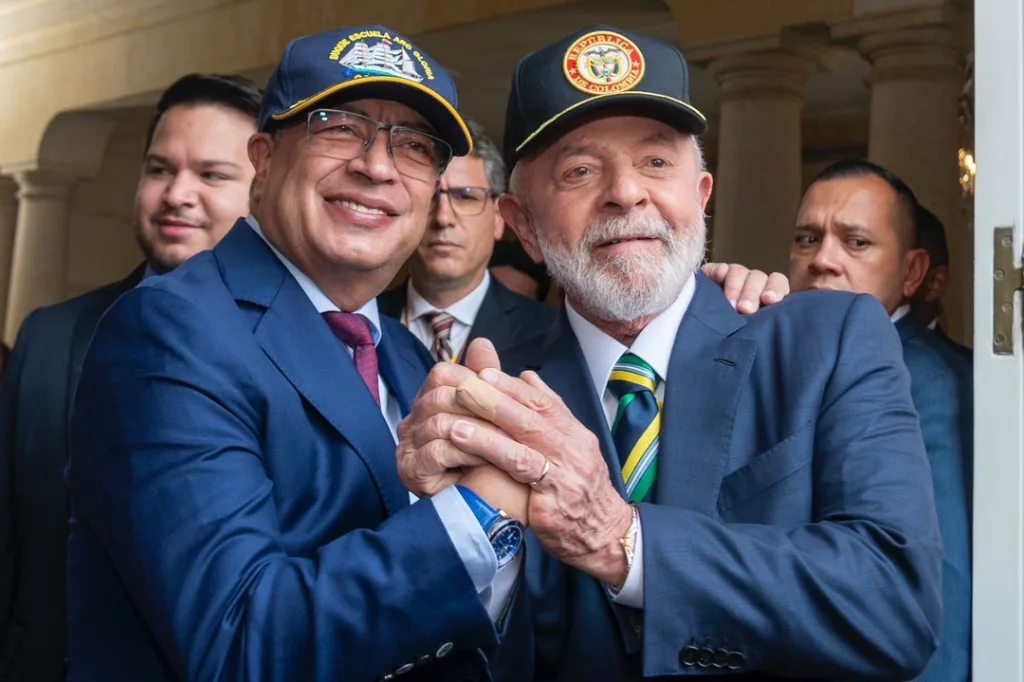 Colombian President Gustavo Petro (left) and Brazilian President Luiz Inácio Lula da Silva duirng the latter's visit to Colombia, April 2024. Photo: Presidency of Colombia.