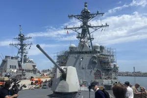 A US warship at the Norfolk Naval Base, United States. Photo: EFE-/Esteban Capdepon Sendra.