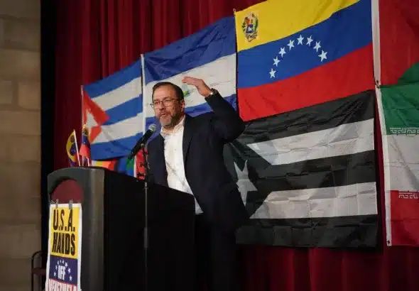 Venezuelan Foreign Affairs Minister Yván Gil speaks at the forum “No to War Against Humanity, from Venezuela to Cuba, Nicaragua, Palestine,” organized by US-based solidarity groups in New York, September 25, 2025. Photo: Facebook/@consVECanarias.