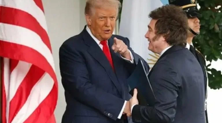 A meeting between US President Donald Trump and Argentine President Javier Milei. The meeting took place on October 14, 2025, at the White House. Photo: New York Times.