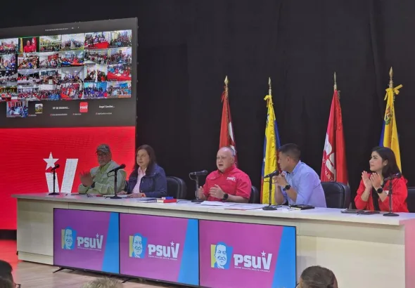 PSUV General Secretary Diosdado Cabello, accompanied by the party leadership, speaks at the party's press conference, November 6, 2025. Photo: X/@torrealbaf.