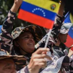 Members of the Bolivar militia participated in a national special military exercise in Bolivar Square in Caracas, the capital of Venezuela, on October 4. Photo: XINHUA.