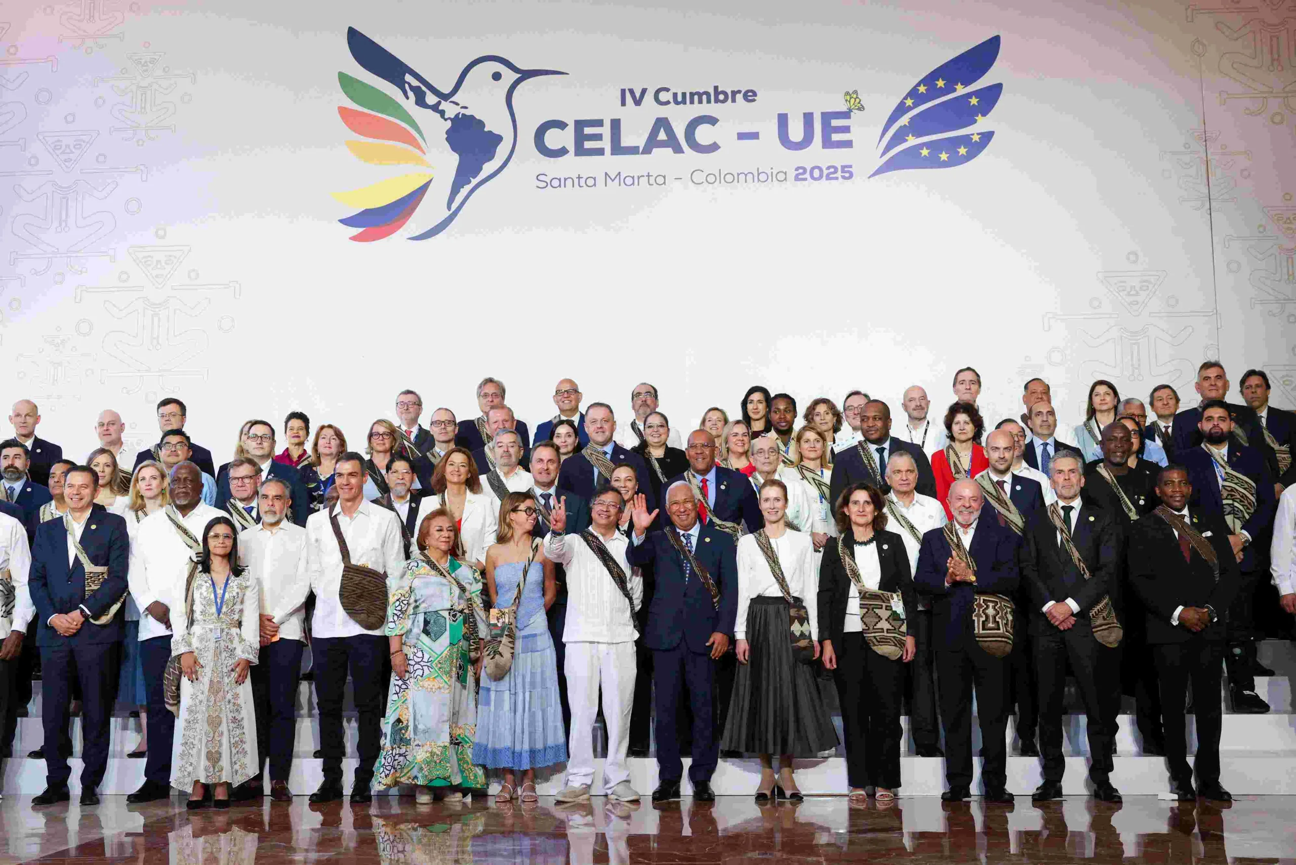 Group photo of the 4th CELAC-EU Summit held in Santa Marta, Colombia, on November 9-10, 2025. Photo: European Council.