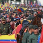 President Nicolás Maduro presided over the main ceremony commemorating the Bicentennial of the Sword of Peru at the Military Academy of Venezuela, accompanied by the National Bolivarian Armed Force (FANB) and the people. Photo: MIPPCI.