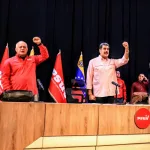 Venezuelan President Nicolás Maduro along the leadership of the ruling party PSUV during the plenary of the party's fifth Congress on Tuesday, November 4, 2025. Photo: PSUV.