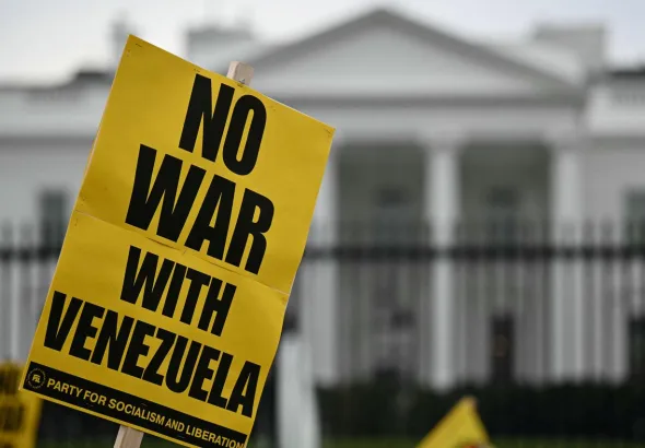 People take part in a "Hands off Venezuela" protest against US military deployment in front of the White House in Washington DC on Nov. 15, 2025. Photo: AFP.