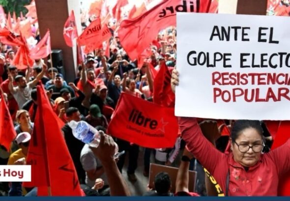 Demonstrators protest against the coup in Honduras. Photo: Honduras Hoy.