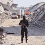 A Hamas resistance fighter stands in Gaza City on November 2, 2025. Photo: AFP