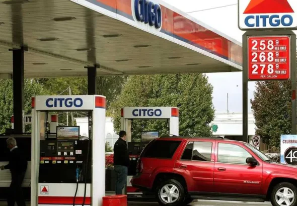 A CITGO gas station on October 24, 2005, in Niles, Illinois. Photo: Pete Stocco/Getty Images/file photo.