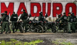 Venezuela remains in a state of emergency following the Empire's kidnapping of Nicolás Maduro. Photo: Juan Barreto/AFP/Getty Images.