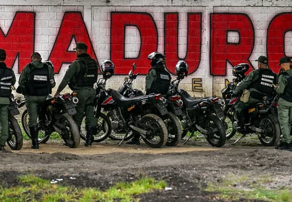 Venezuela remains in a state of emergency following the Empire's kidnapping of Nicolás Maduro. Photo: Juan Barreto/AFP/Getty Images.