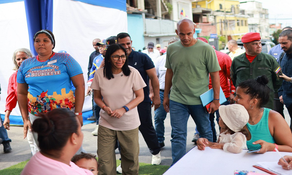 Venezuelan Acting President Delcy Rodríguez, accompanied by Minister ...