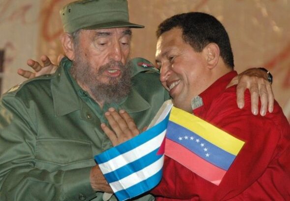 Cuban leader Fidel Castro (Left) and Venezuelan leader Hugo Chávez (Right). Photo: Granma.