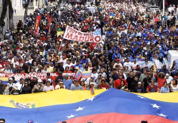 Thousands of Venezuelans demonstrated their support for President Maduro in a demonstration held in Caracas on Sunday, Jan. 4, 2025. Photo: Ultimas Noticias.