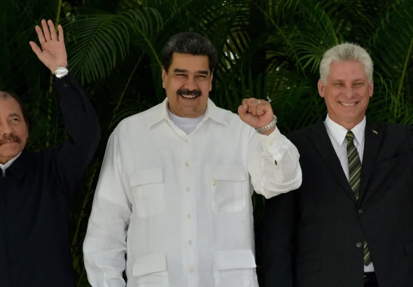 Venezuelan President Nicolás Maduro, flanked by Nicaraguan President Daniel Ortega and Cuban President Miguel Díaz-Canel, at a summit in Havana in 2018. Photo: Yamil Lage/AFP/file photo.