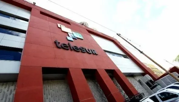 Bolivia’s Press Associations Criticize State Censorship of Telesur and RT