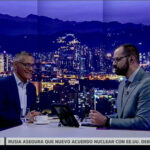 Ernesto Villegas (left) and Julio Riobó (right) on the VTV program “A Pulso.” Photo: VTV.