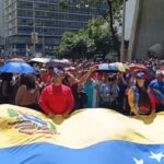 Venezuelan marching in Caracas demanding the return of President Nicolás Maduro and his wife Cilia Flores on Tuesday, February 3, 2026. Photo: Telesur.