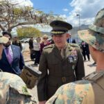 US SOUTHCOM Chief Francis L. Donovan in the parking lot of the US embassy in Caracas, talking with soldiers of the US empire. Photo: X/@usembassyve.