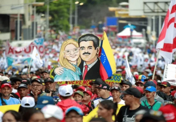 Venezuelans marching demanding the return of President Nicolas Maduro and his wife Cilia Flores in Caracas on February 3, 2026. Photo: IG/@carmenzerpa.psuvoficial.