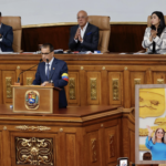 National Assembly Deputy Jorge Arreaza addresses the parliament during a discussion on the amnesty law. File Photo.