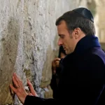 French President Emmanuel Macron visiting the Western Wall in Jerusalem's Old City. Photo: Ahmad Gharabli/AFP.