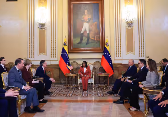 Venezuelan Acting President Delcy Rodríguez presiding over a meeting with US Interior Minister Doug Burgum at Miraflores Palace, Caracas, on Wednesday, March 4, 2026. Photo: Venezuelan Presidential Press.