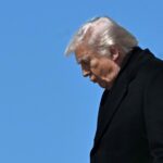 US President Donald Trump steps off Air Force One upon arrival at Dover Air Force Base in Dover, Delaware, on March 18, 2026. Photo: AFP.