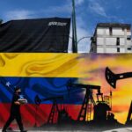 A man wearing a face mask walks past a mural depicting an oil pump and the Venezuelan flag in a street of Caracas, on May 26, 2022. Photo: Federico Parra/AFP/file photo.