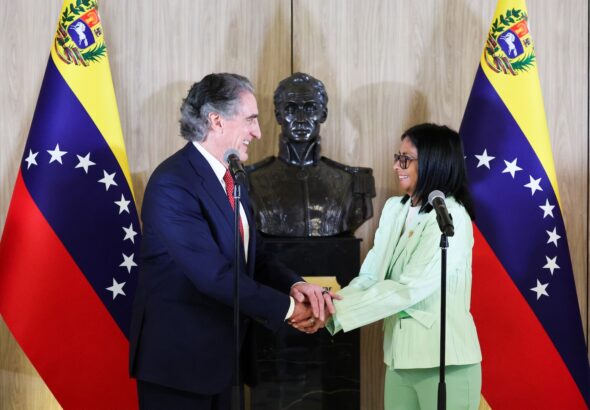 Venezuelan Acting President Delcy Rodríguez shakes hands with US Interior Secretary Doug Burgum in Caracas on Thursday, March 5, 2026. Photo: Venezuelan Presidential Press.