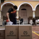Colombians vote in the parliamentary elections on March 8, 2026. Photo: Esteban Vege La-Rotta/Anadolu Agency.