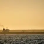 The Russian oil tanker Anatoli Kolodkin, on March 31, 2026, in Matanzas Bay, Cuba. Photo: EFE.