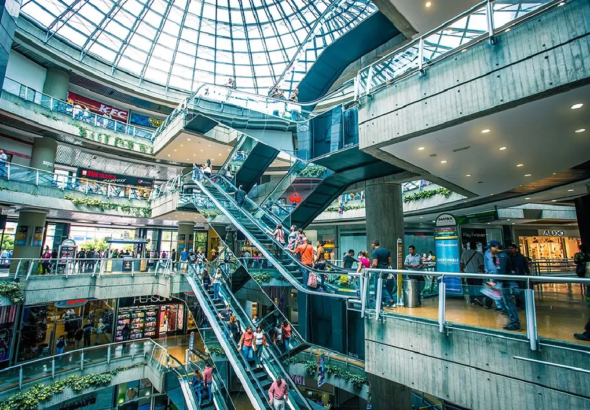 People in a shopping mall in Caracas. File photo.