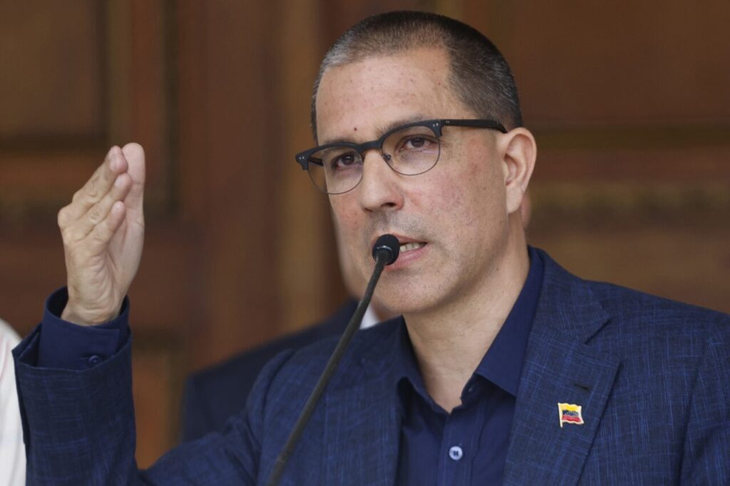 The president of the Special Monitoring Commission for the Amnesty Law for Democratic Coexistence, Jorge Arreaza. File photo.