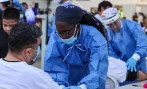 Repatriated Venezuelan migrants receiving medical care at the Simón Bolívar International Airport in Maiquetía, La Guaira state, on Monday, February 23, 2026. Photo: IG/@minjusticia_ve.