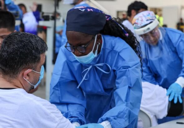 Repatriated Venezuelan migrants receiving medical care at the Simón Bolívar International Airport in Maiquetía, La Guaira state, on Monday, February 23, 2026. Photo: IG/@minjusticia_ve.