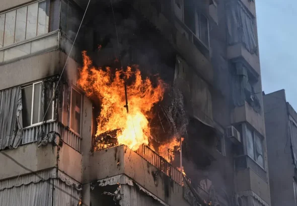 A residential area in the heart of Beirut, Lebanon, was hit by an Israeli airstrike on March 18, 2026. Photo: AP.
