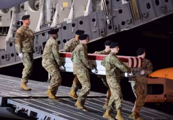 Body of an American soldier killed in Iranian retaliatory strikes being transferred back to the US from the region. Photo: Reuters.