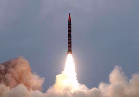 A Hatf-VI (Shaheen-II) missile takes off during a test flight from an undisclosed location in Pakistan. Photo: Reuters.