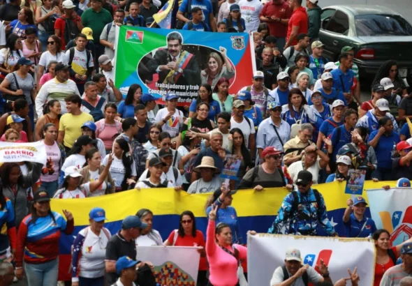 One of the many demonstrations that continue to take place in Venezuela demanding President Nicolás Maduro's release from illegal US imprisonment. Photo: Ricardo Malik/Telesur.