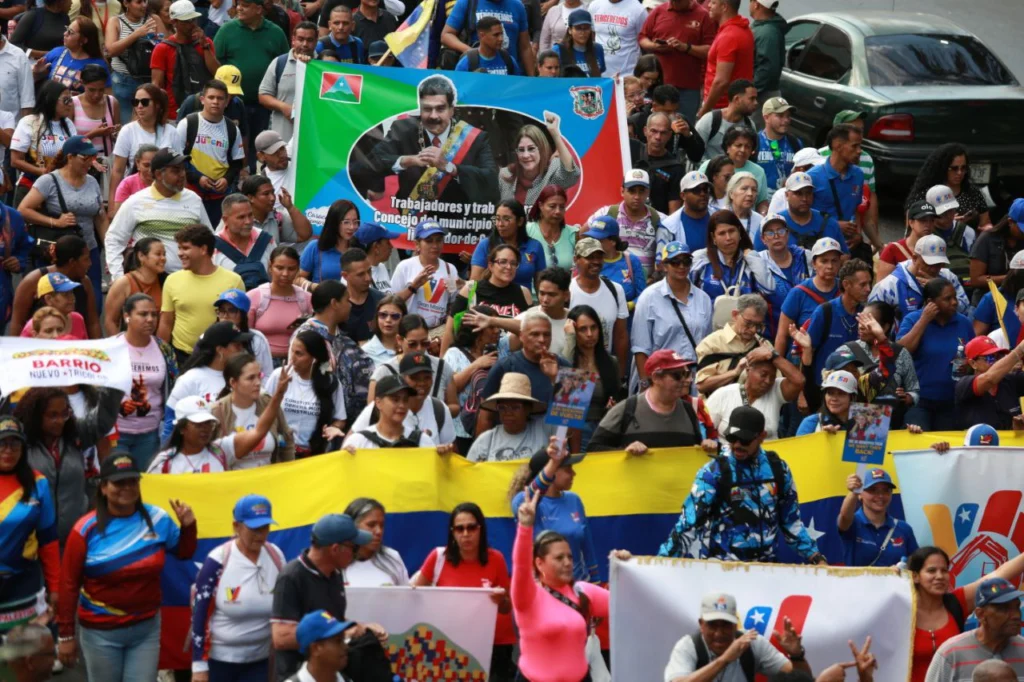 One of the many demonstrations that continue to take place in Venezuela demanding President NicolĂĄs Maduro's release from illegal US imprisonment. Photo: Ricardo Malik/Telesur.