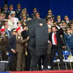 Members of the Venezuelan Presidential Honor Guard protect President Nicolas Maduro after a drone exploded near the front of the presidential stage in Caracas on Aug. 4, 2018. Photo: Zuma Press/Xinhua/file photo.