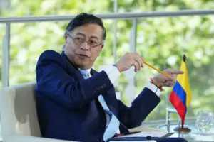 Colombian president Gustavo Petro during the program "Breakfast with RTVE and EFE News Agency" in Barcelona, Spain, on 17 April 2026. Photo: Alejandro García/EFE.