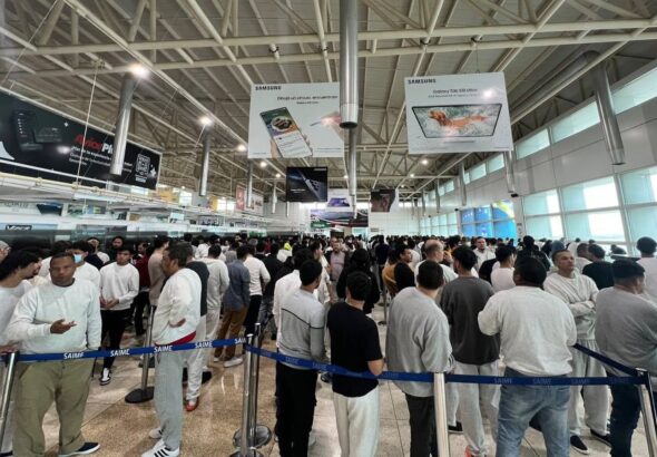 Repatriated Venezuelans waiting to pass migration at the Simón Bolívar International Airport on Monday, April 6, 2026. Photo: IG/@minjusticia_ve.