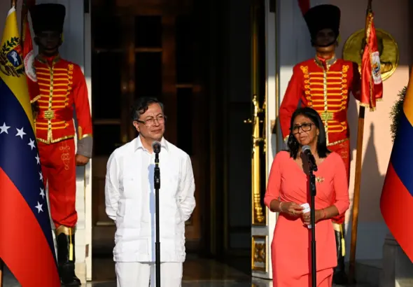 Colombian President Gustavo Petro and Venezuelan Acting President Delcy Rodríguez after an official meeting at Miraflores Palace, Caracas, April 24, 2026. Photo: Federico Parra/AFP.