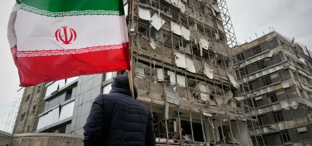 iran-hospitals-scaled-1920x900